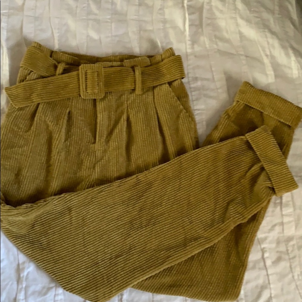 Mustard cords